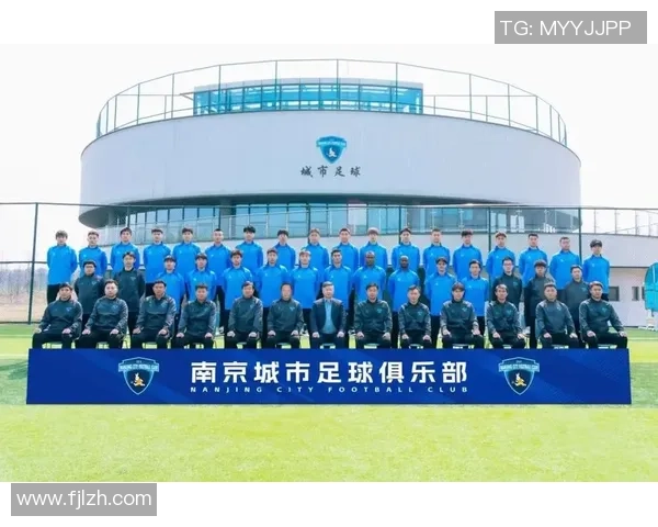 南京足球队奋勇拼搏在城市联赛中的崛起与突破之路