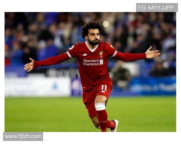 法老心中的足球偶像是谁揭秘他对明星球员的热爱与支持